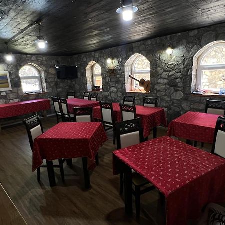 Stonehouse Villa فالبني المظهر الخارجي الصورة